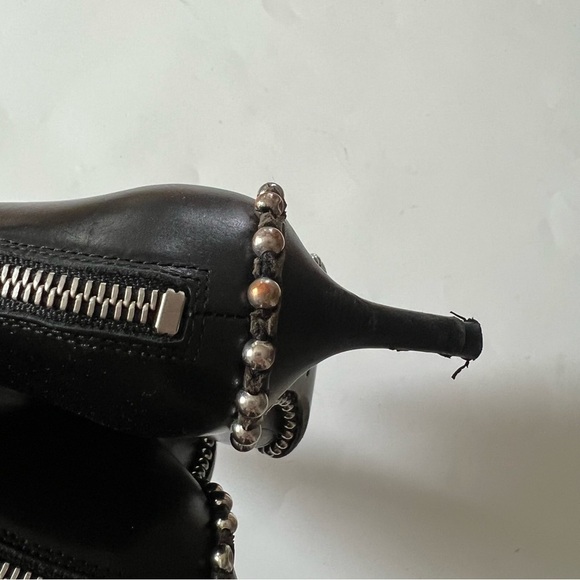 Alexander Wang Eri Studded Leather Ankle Boots In Black - Picture 11 of 16